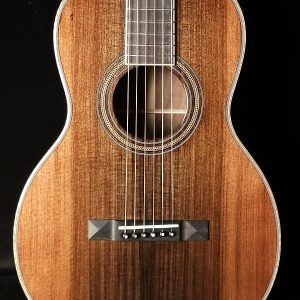 Huss & Dalton Parlor Custom Short Scale 12 Fret Sinker Redwood Claro Walnut