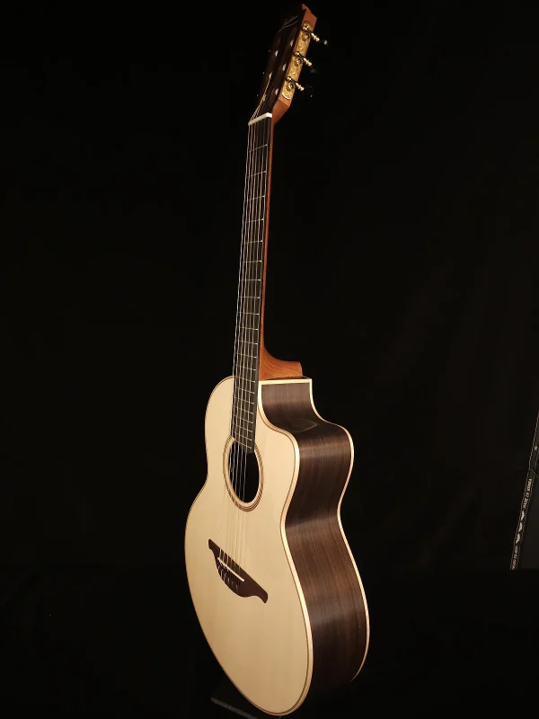 Lowden S-32J Jazz Series Nylon Alpine Spruce / Indian Rosewood w/ LR Baggs VTC - Image 5