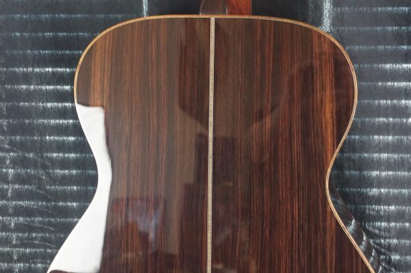 Huss & Dalton OM Custom Redwood Top / Indian Rosewood Back & Sides - Image 10