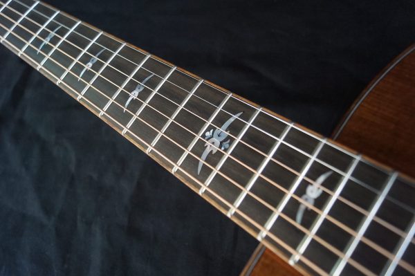Huss & Dalton OM Custom Redwood Top / Indian Rosewood Back & Sides - Image 18