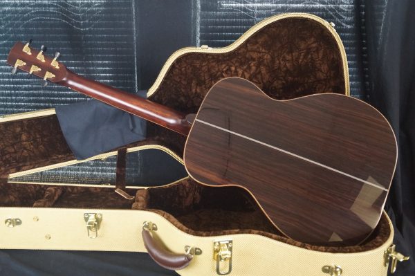 Huss & Dalton OM Custom Redwood Top / Indian Rosewood Back & Sides - Image 23