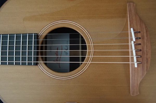 Brand New Lowden WL-25 'Wee Lowden' Red Cedar / East Indian Rosewood - Image 10