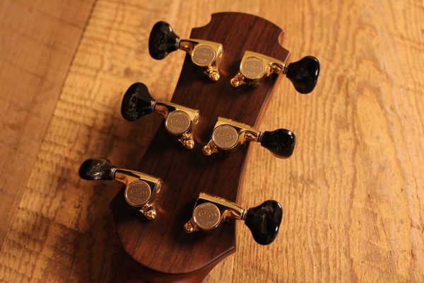 Hozen #16 Blue Label SJ Sitka Spruce/Mexican Cocobolo - Image 13