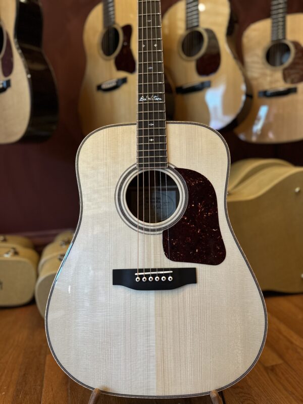 Gallagher Doc Watson Signature - Image 2
