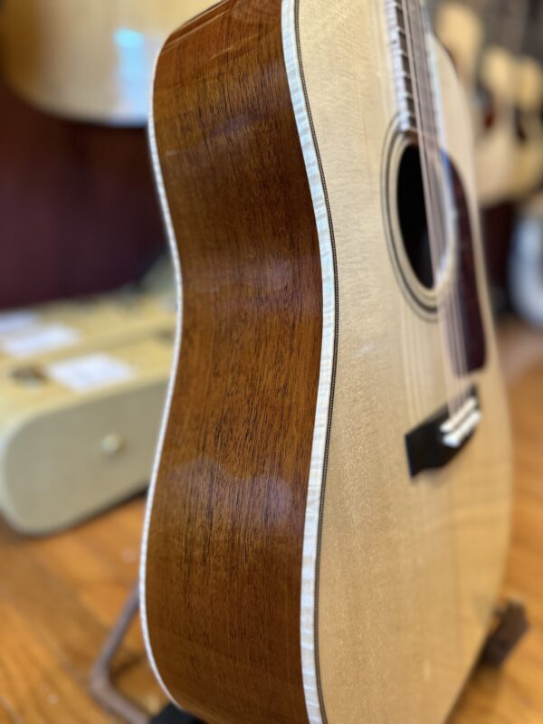 Gallagher Doc Watson Signature - Image 5