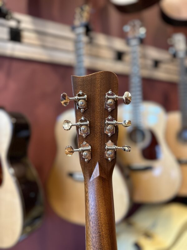 Gallagher Doc Watson Signature - Image 10
