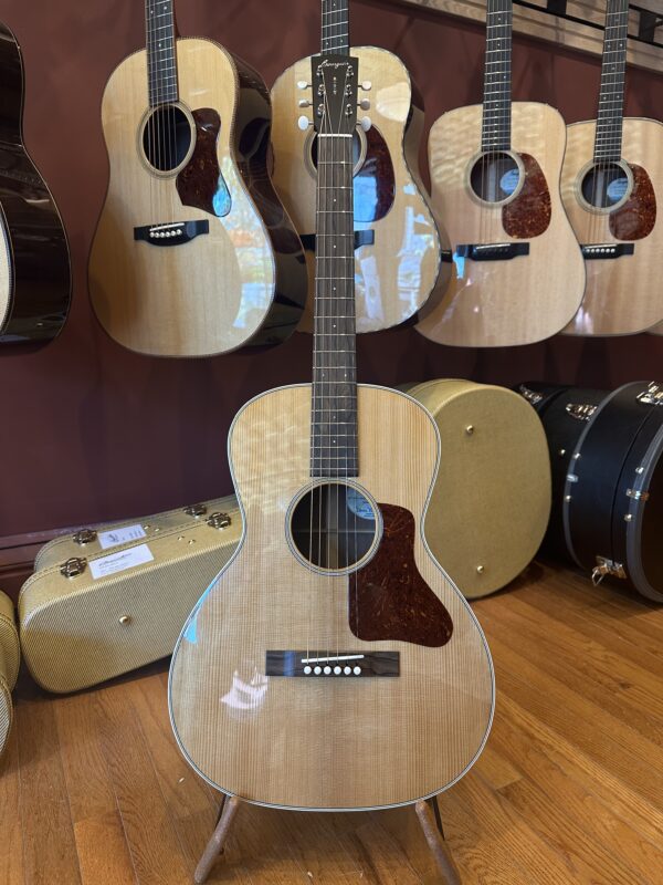 Bourgeois L-DB 12 Fret Torrefied Adirondack/Sinker Mahogany - Image 2