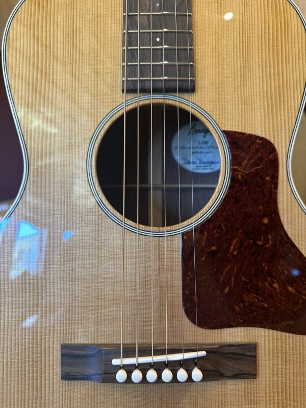 Bourgeois L-DB 12 Fret Torrefied Adirondack/Sinker Mahogany - Image 3