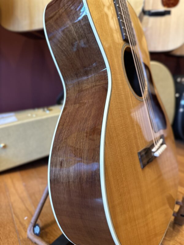 Bourgeois L-DB 12 Fret Torrefied Adirondack/Sinker Mahogany - Image 7