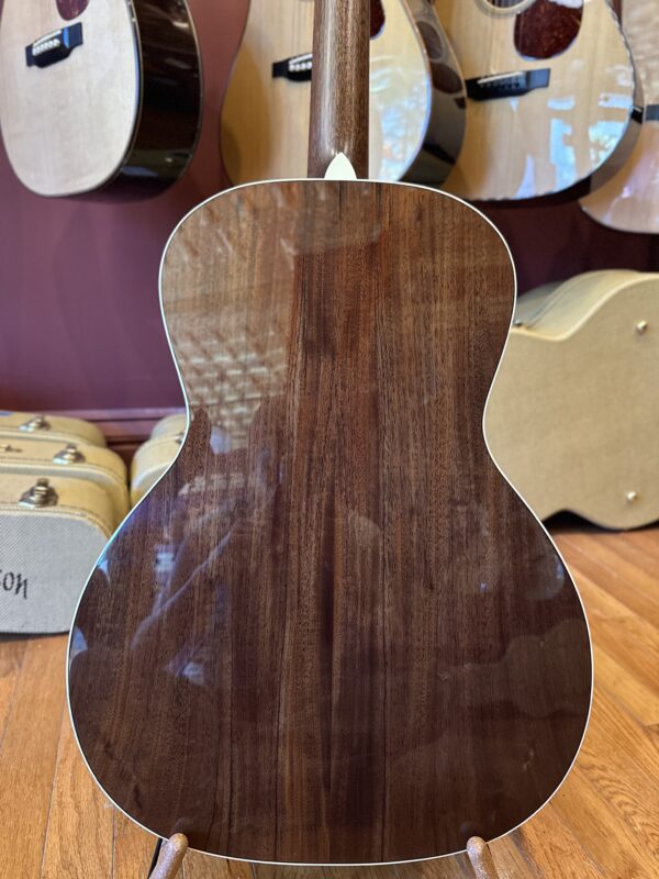 Bourgeois L-DB 12 Fret Torrefied Adirondack/Sinker Mahogany - Image 8